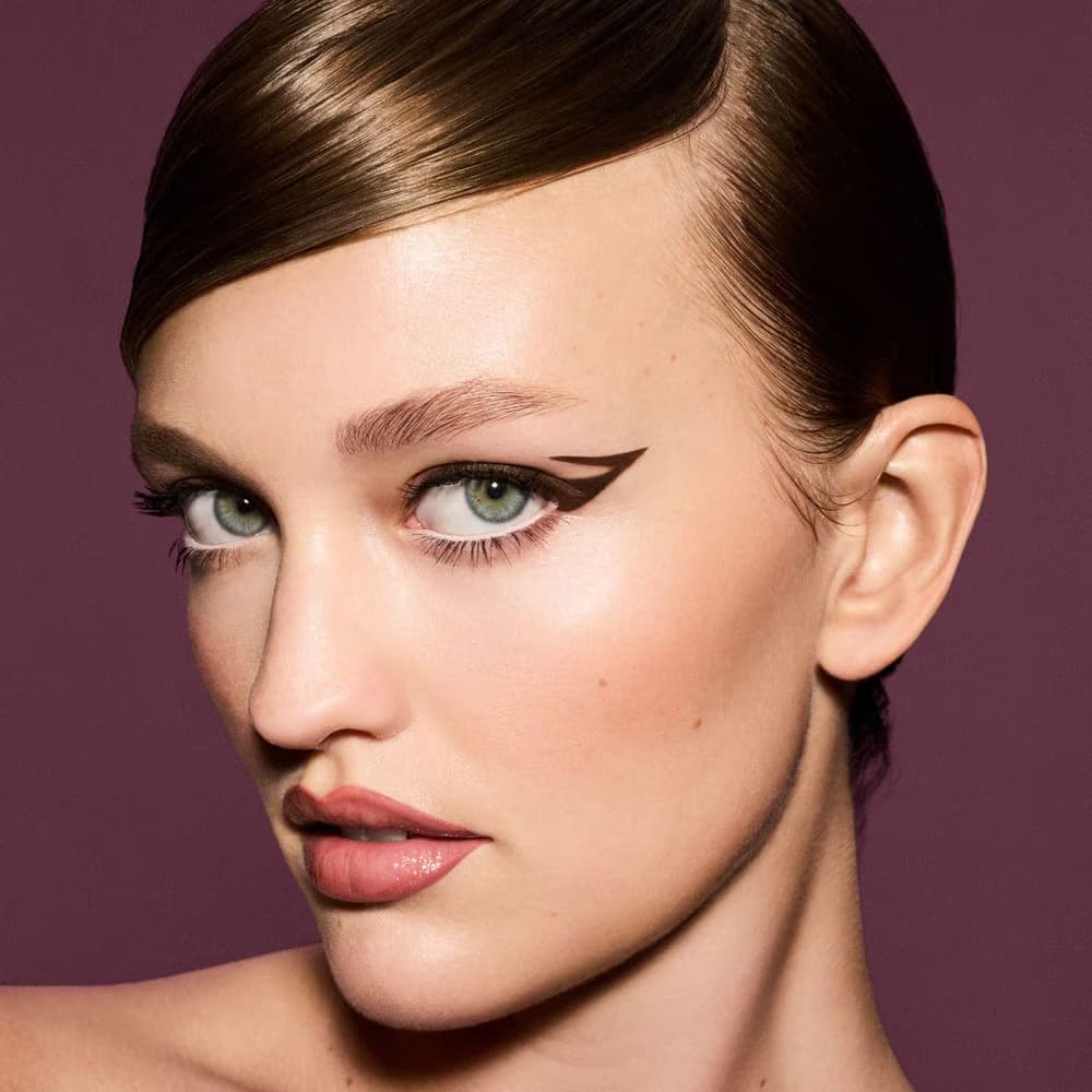 FINE LINES PRECISION GEL EYELINER PENCIL — foto 3