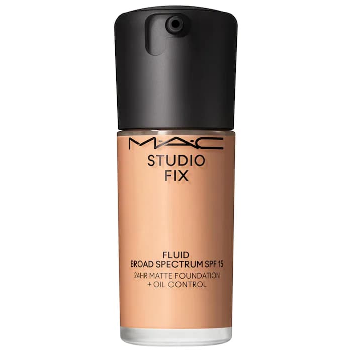 STUDIO FIX FLUID SPF 15 24HR BUILDABLE SOFT-MATTE FOUNDATION + OIL CONTROL
